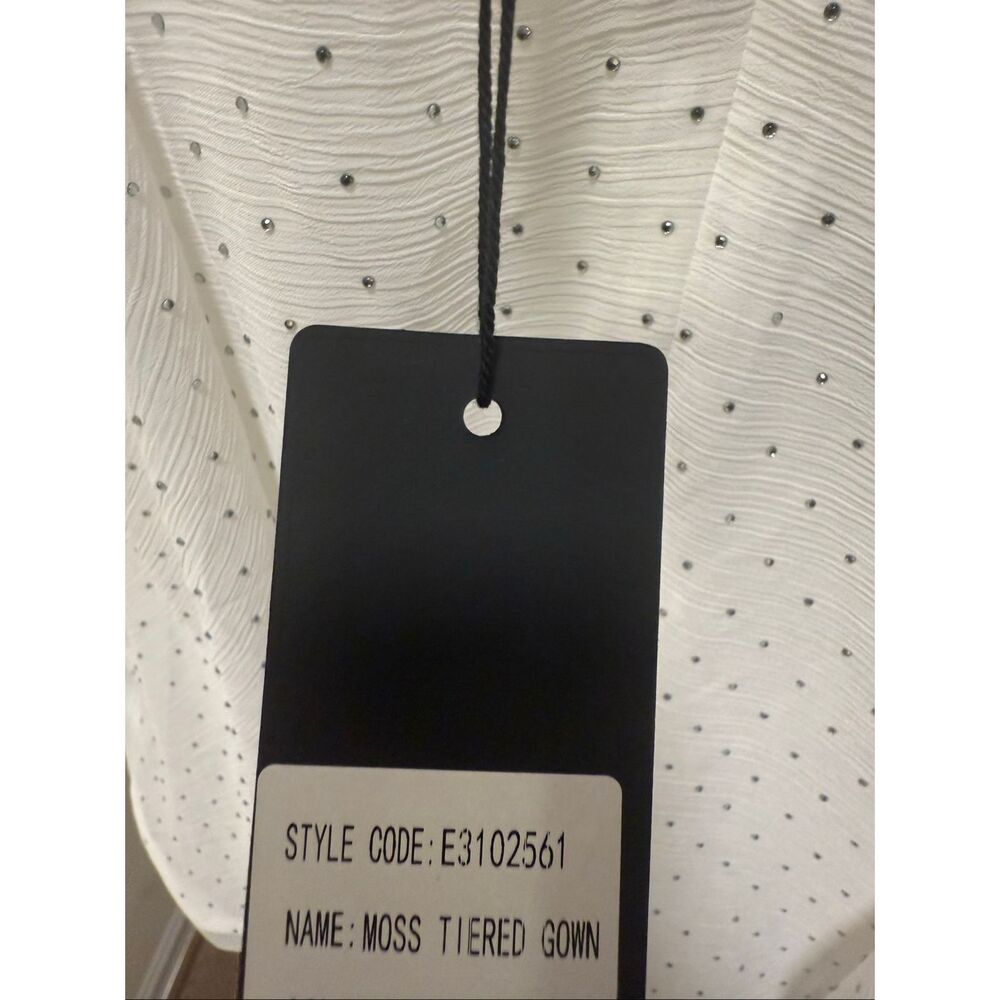 Elliatt Moss Tiered Embellished Gown White bachelorette wedding Bridal size S NW - Picture 10 of 11